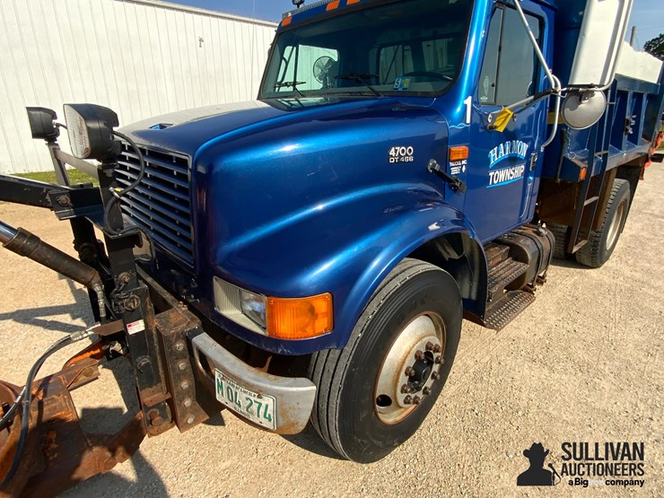 1996-international-4700-image-18