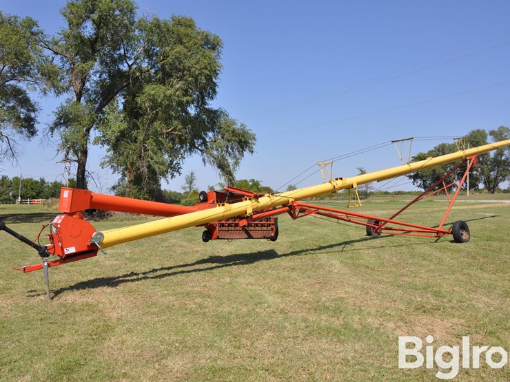 westfield-mk100-71-10"x71'-swing-away-auger-image-1