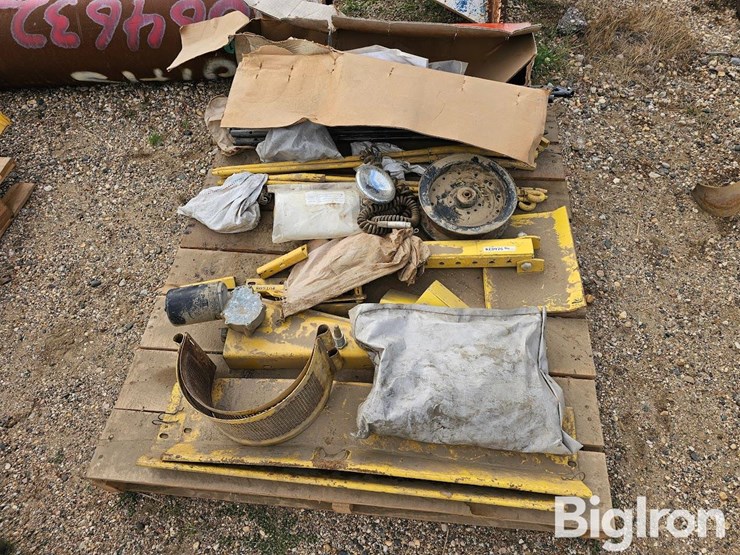 new-holland-116-image-2