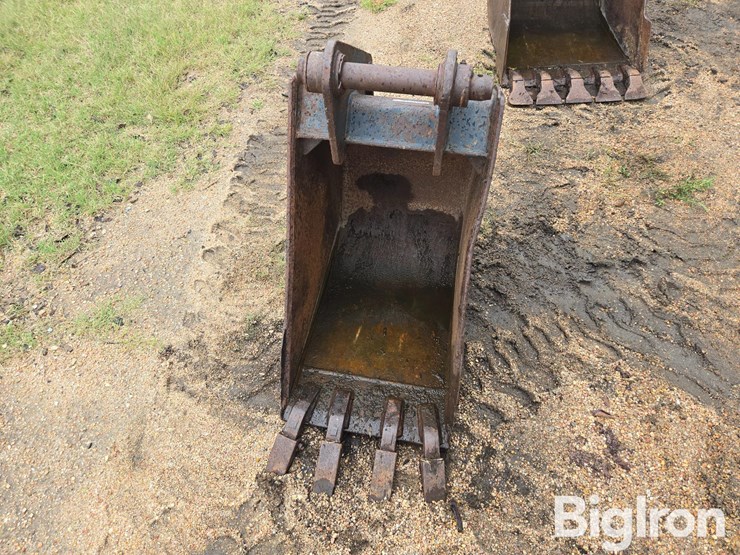 jcb-215s-image-2