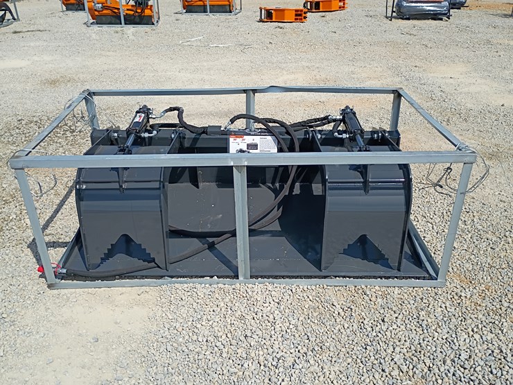 #l39-022-•-wolverine-grapple-bucket-skid-steer-attachment-image-1
