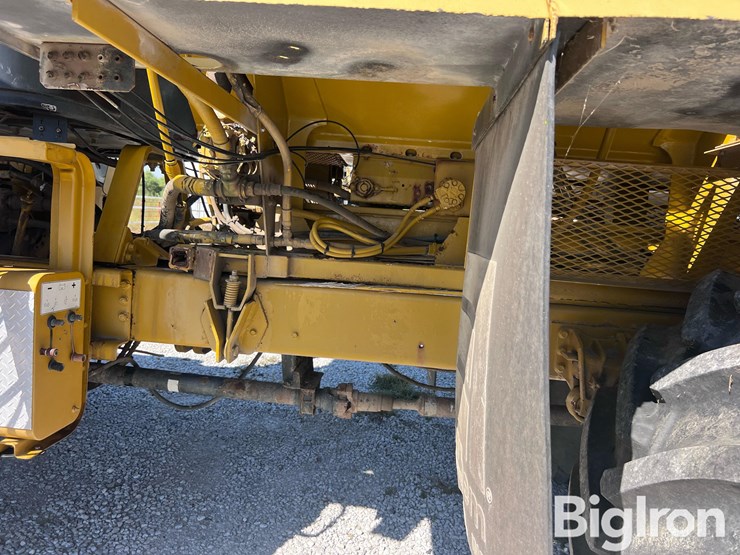 ag-chem-terra-gator-8104-image-10