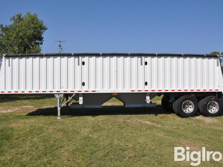 2014-jetco-34'-t/a-steel-grain-trailer-image-2
