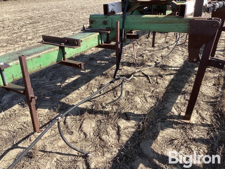john-deere-26-image-19