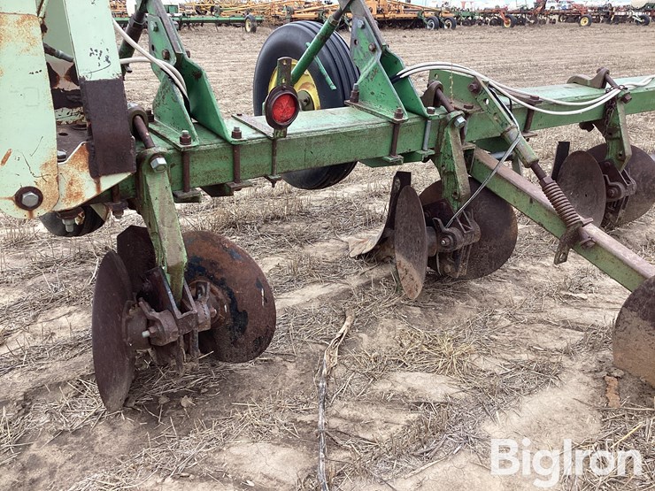 john-deere-25-image-13