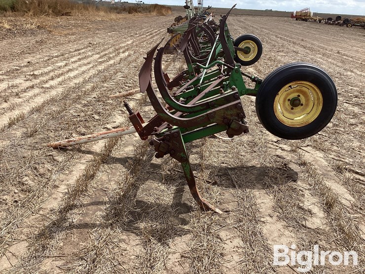 john-deere-20-image-4