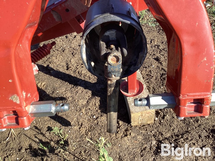 2013-new-holland-h6750-image-10
