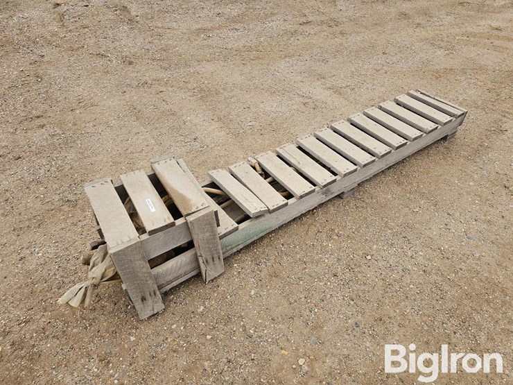 new-holland-l785-image-3