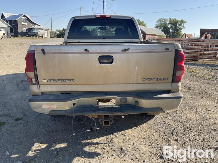 2004-chevrolet-silverado-1500-image-6
