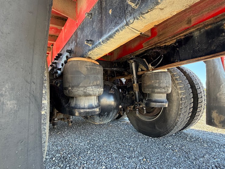 #29386-•-peterbilt-quad-axle-flatbed-truck-image-8