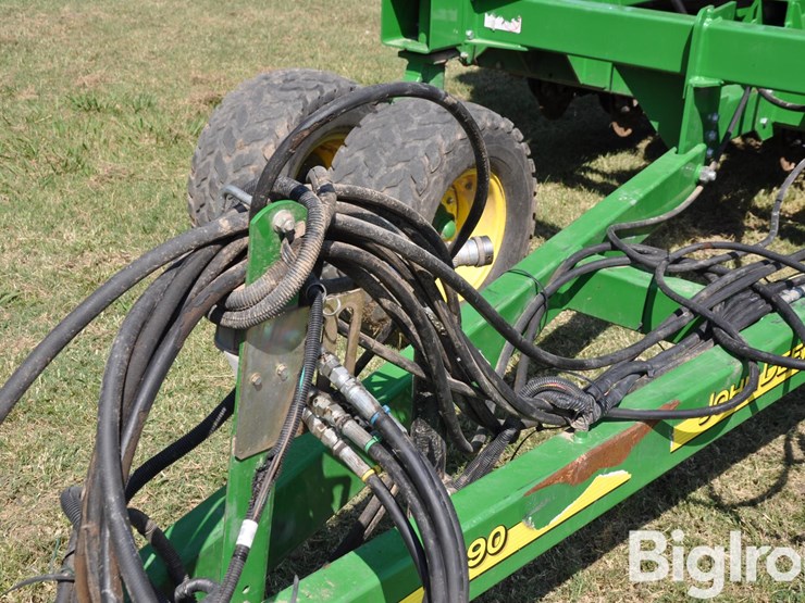 john-deere-1990-image-11