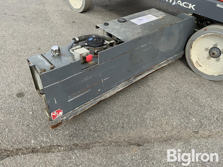2013-skyjack-sjiii4632-image-12