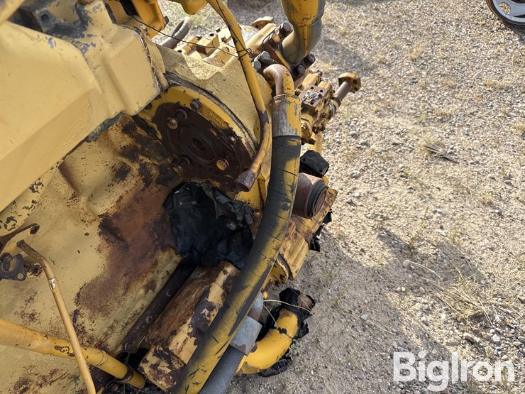 caterpillar-769-image-16