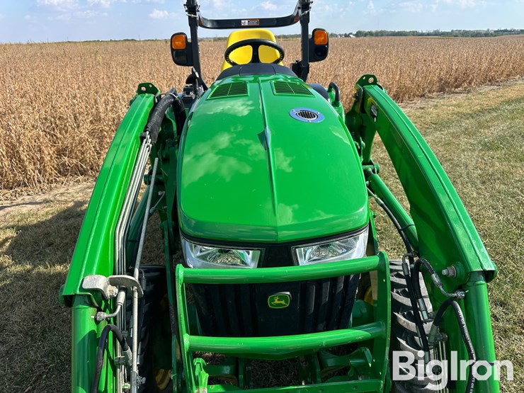 2014-john-deere-3039r-image-13
