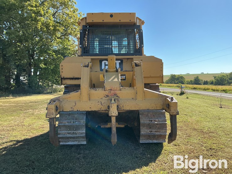 2013-caterpillar-d6t-xl-image-6