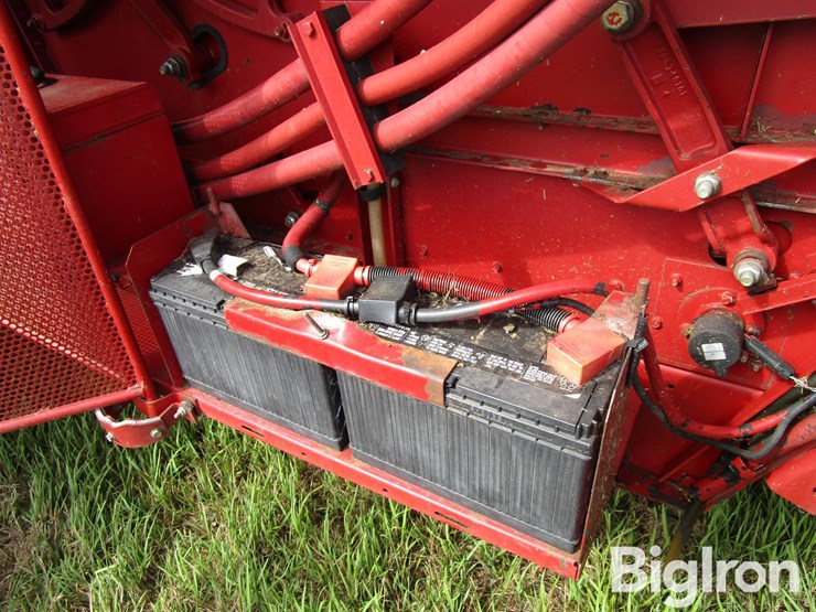 2001-case-ih-2388-image-16