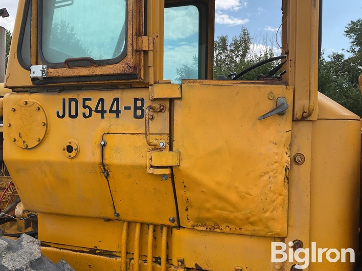 john-deere-544-image-15