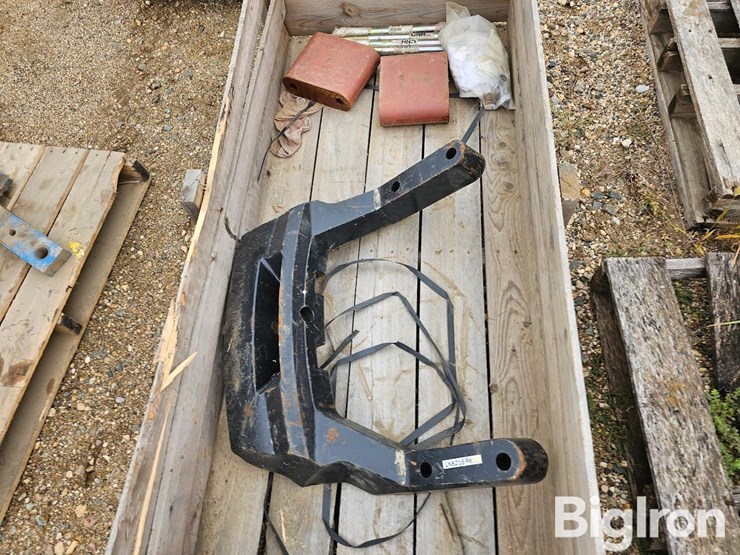 new-holland-125-image-8