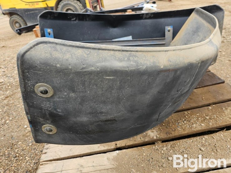 new-holland-40-image-14