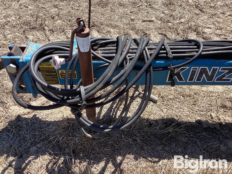 kinze-900-image-10