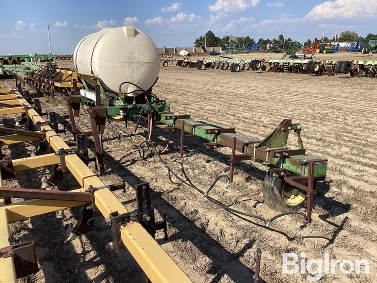 john-deere-26-image-5