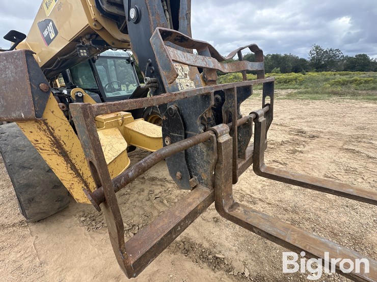 2014-caterpillar-tl1055c-image-10