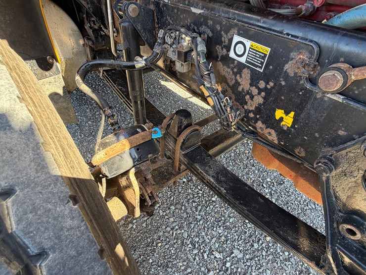 #29385-•-kenworth-tri-axle-truck-tractor-image-33