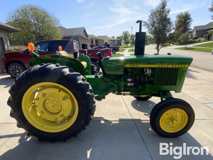 1971-john-deere-1020-image-4