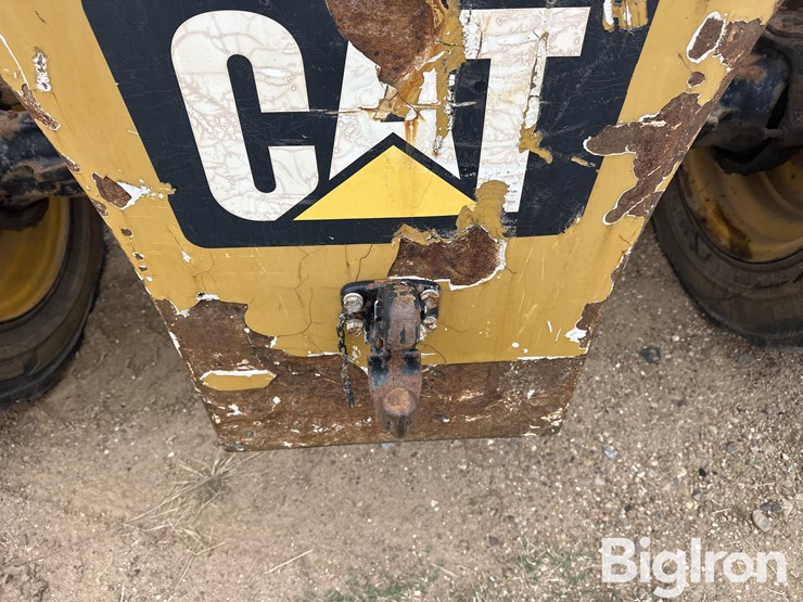 2014-caterpillar-tl1055c-image-9