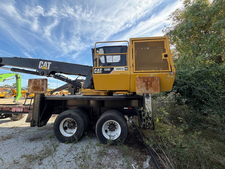 caterpillar-559c-image-5