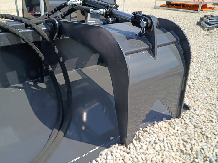 #l39-024-•-wolverine-grapple-bucket-skid-steer-attachment-image-9