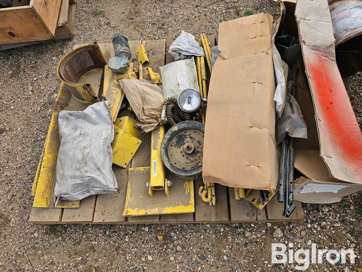 new-holland-116-image-8