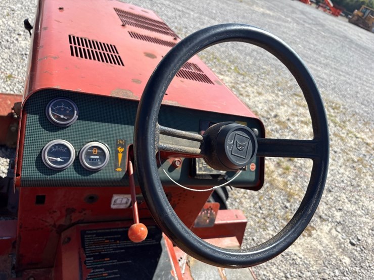 2002-ditch-witch-3700-image-6