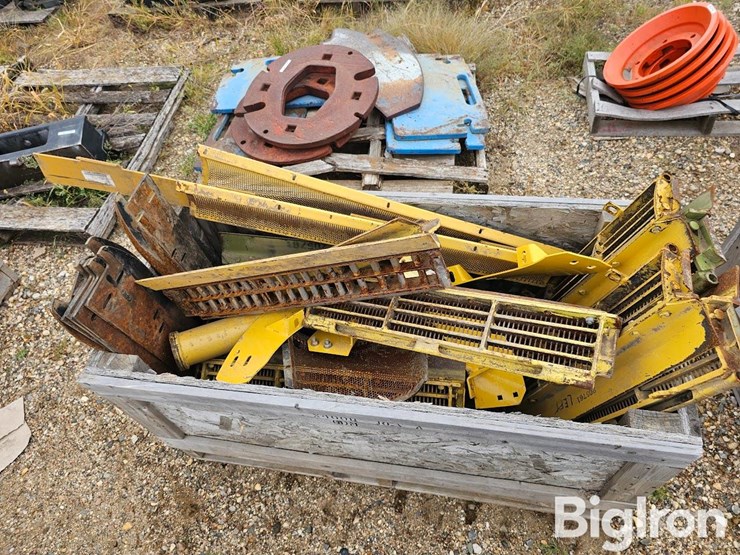 new-holland-tr85-image-2