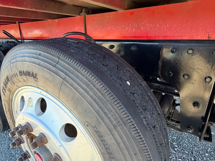 #29386-•-peterbilt-quad-axle-flatbed-truck-image-23