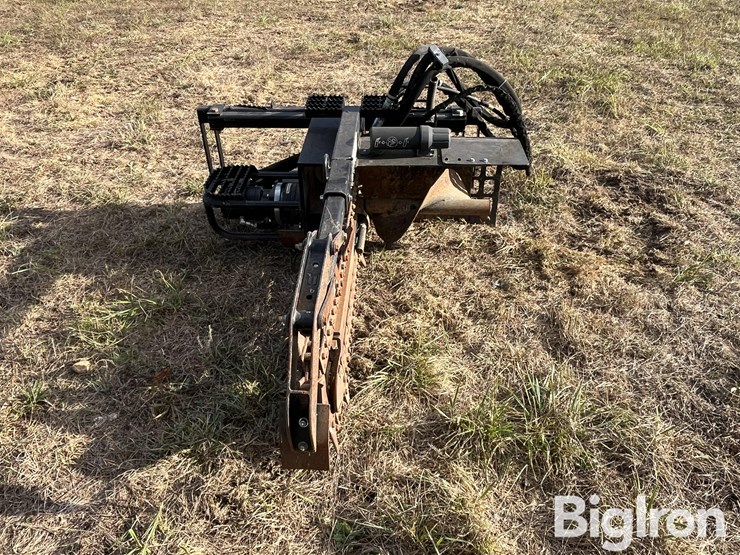 2019-john-deere-27-image-2