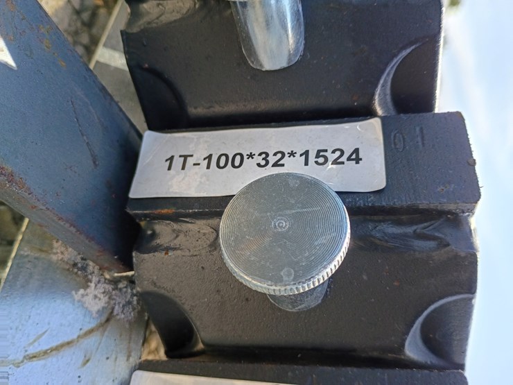 #l39-045-•-pallet-forks-image-7