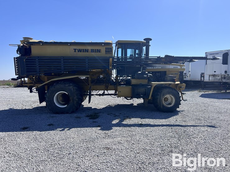 ag-chem-terra-gator-8104-image-4