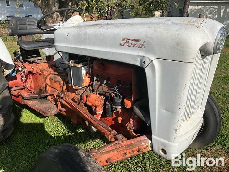 1954-ford-860-image-10