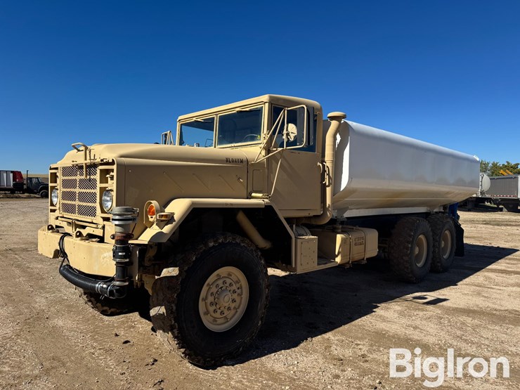 am-general-m934-image-1