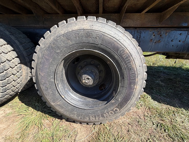 #29388-•-military-tandem-axle-dump-truck-image-25