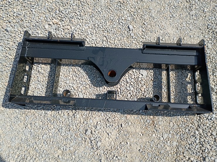 #l39-036-•-wolverine-multipurpose-frame-skid-steer-attachment-image-7
