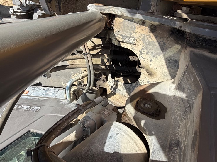 volvo-ew160e-image-22
