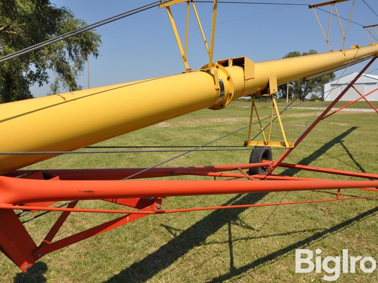 westfield-mk100-71-10"x71'-swing-away-auger-image-20