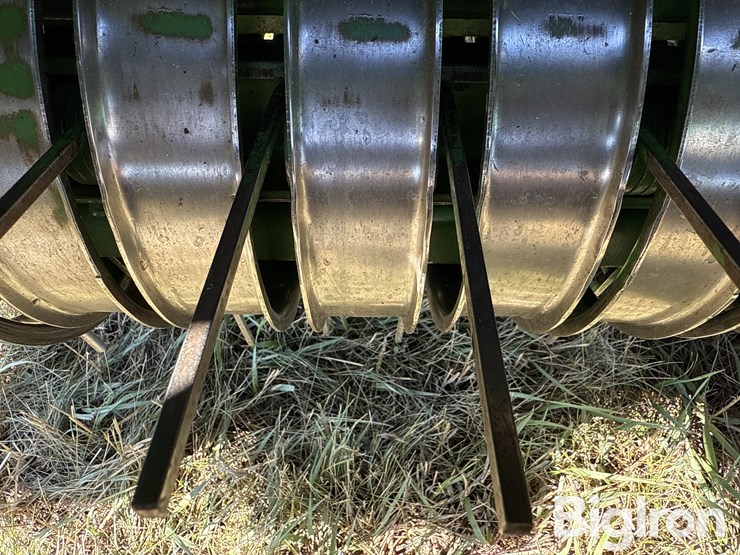 2022-john-deere-560m-image-20