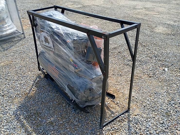 #l39-009-•-40-gallon-2-stage-truck-mounted-air-compressor-image-2
