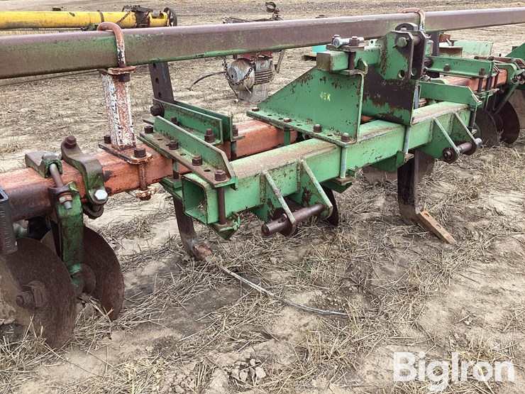 john-deere-28-image-10