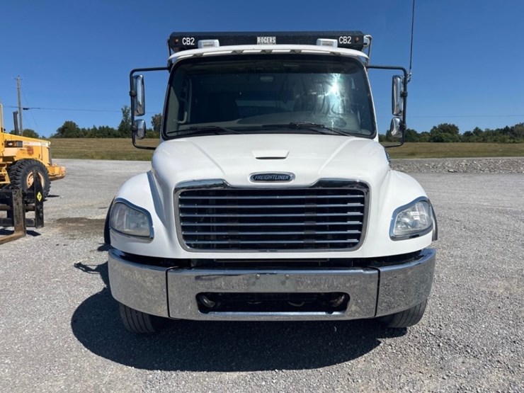 #29351-•-2020-freightliner-m2-106-single-axle-dump-truck-image-5
