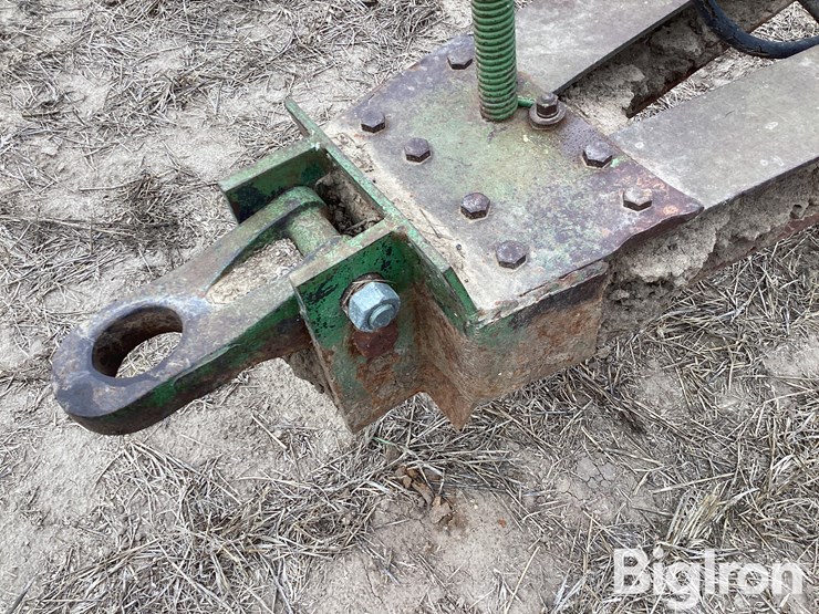 john-deere-1610-image-9