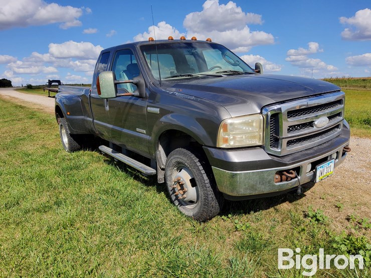 2006-ford-f350-image-3